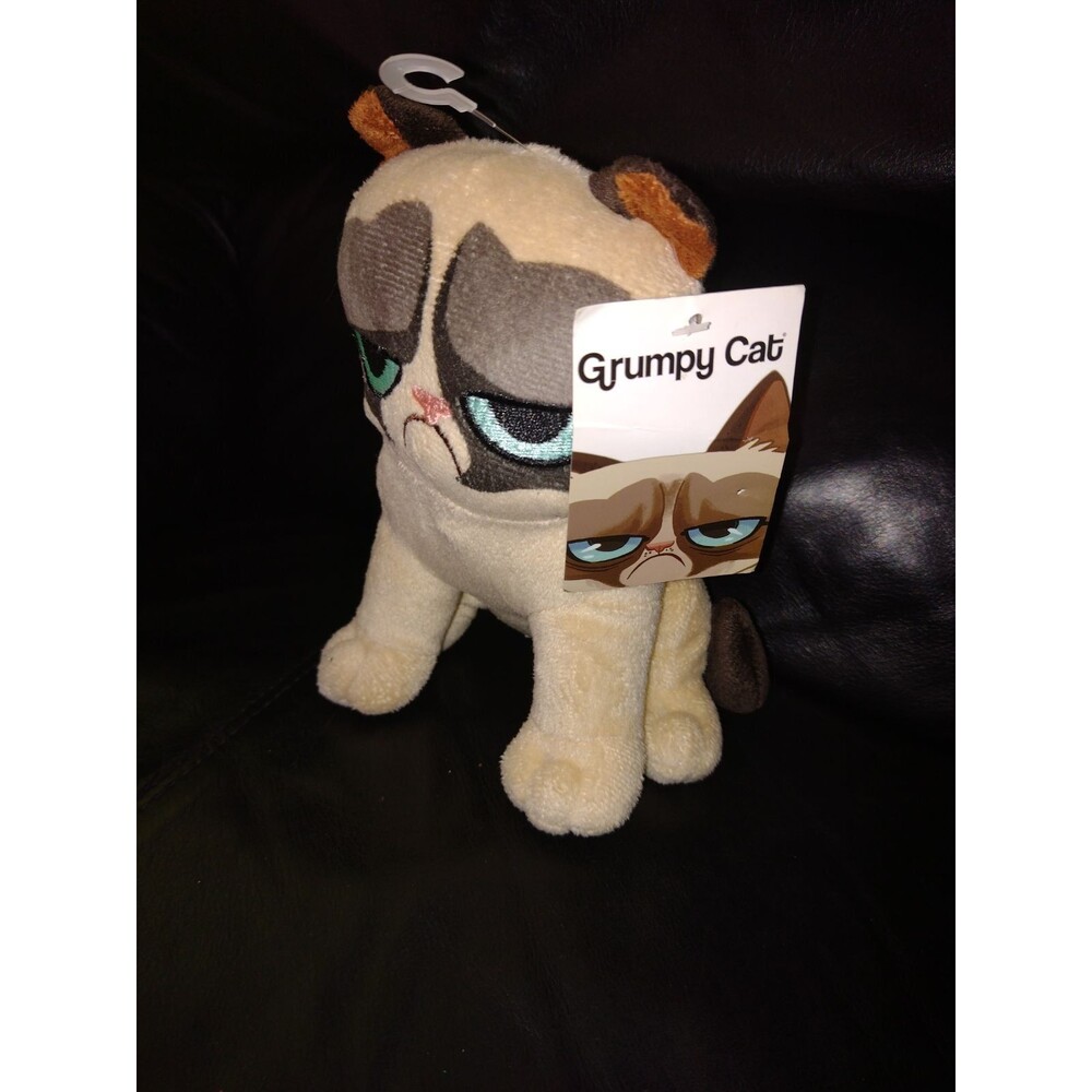 Grumpy Cat Plush - Picture 2 of 6